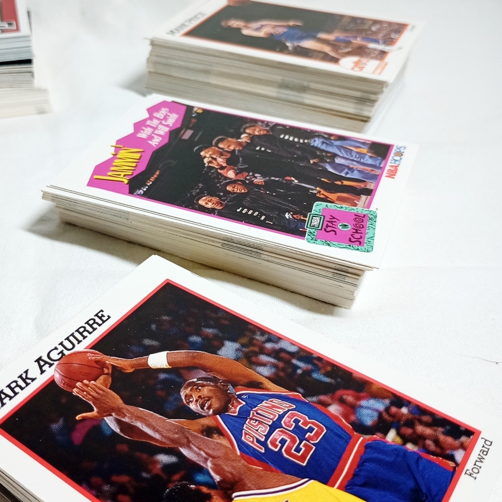 100 Basketball Cards - Picture 4 of 4